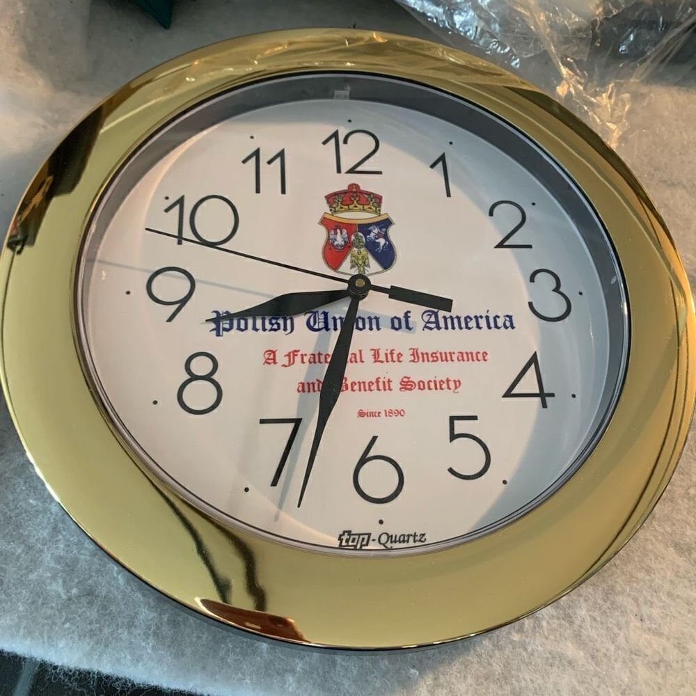 Polish Union Of America Top Quartz Clock *Works*